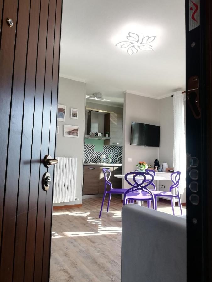 Dream Lake Panorama, Garage In The Center Of Varenna Exterior foto